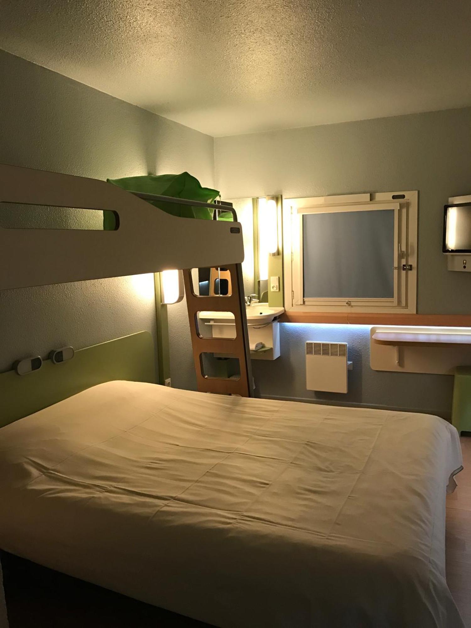 Ibis Budget L'Isle Adam Exterior photo