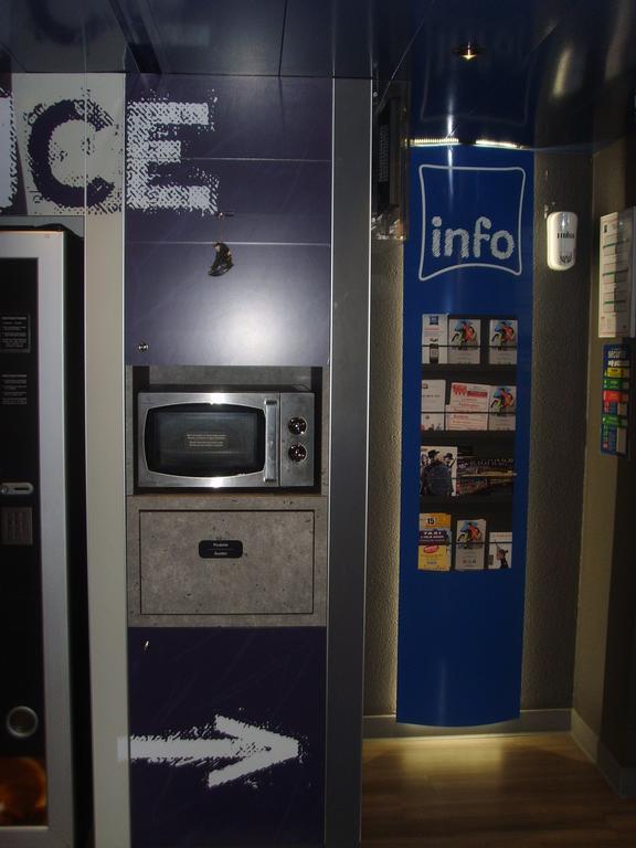 Ibis Budget L'Isle Adam Exterior photo
