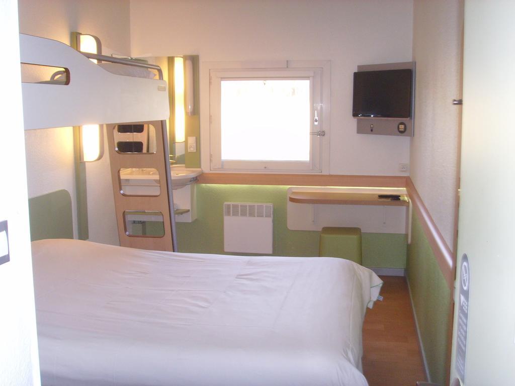 Ibis Budget L'Isle Adam Exterior photo